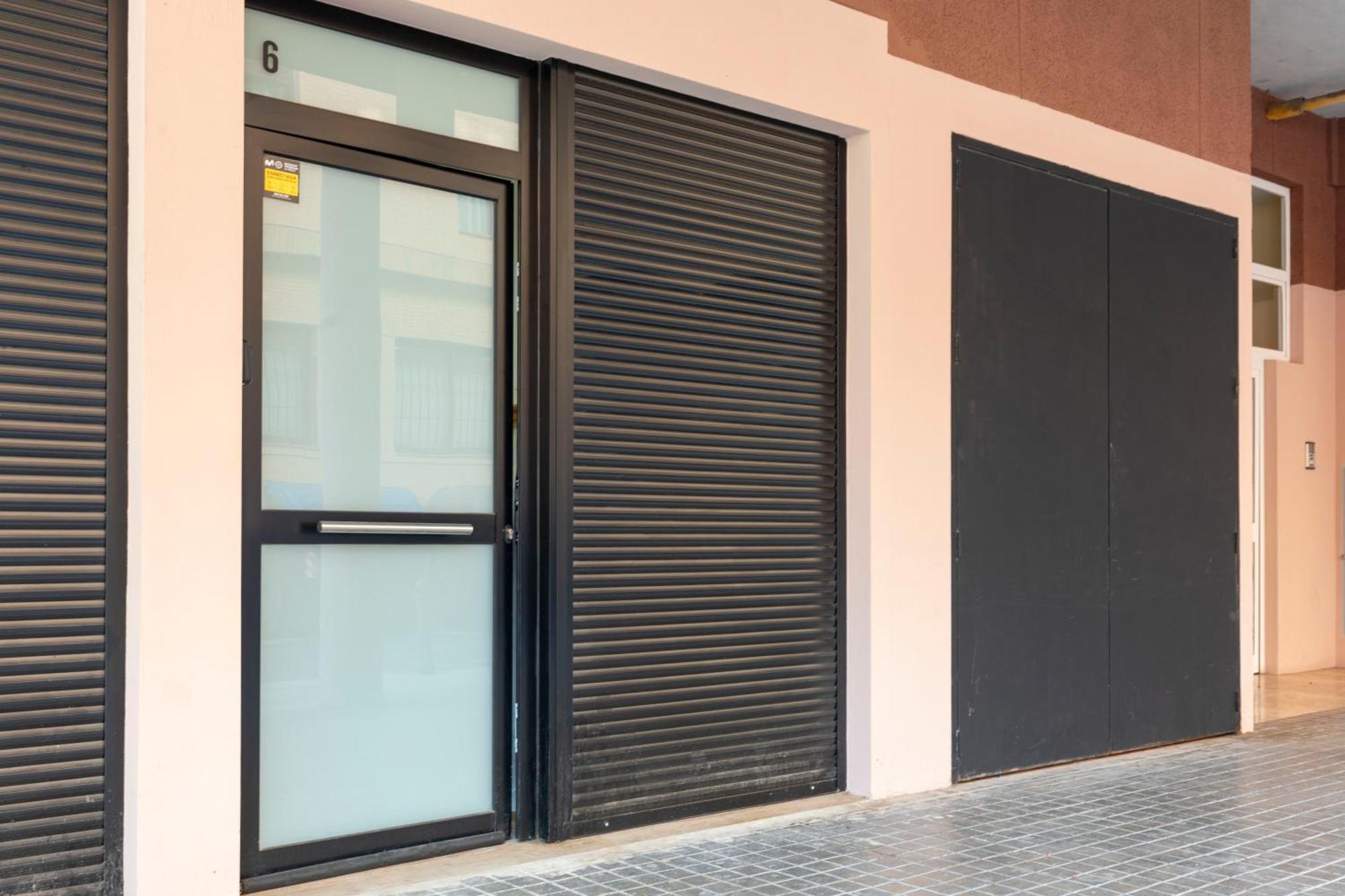 Travel Habitat Mediterranean Suites Valência Exterior foto