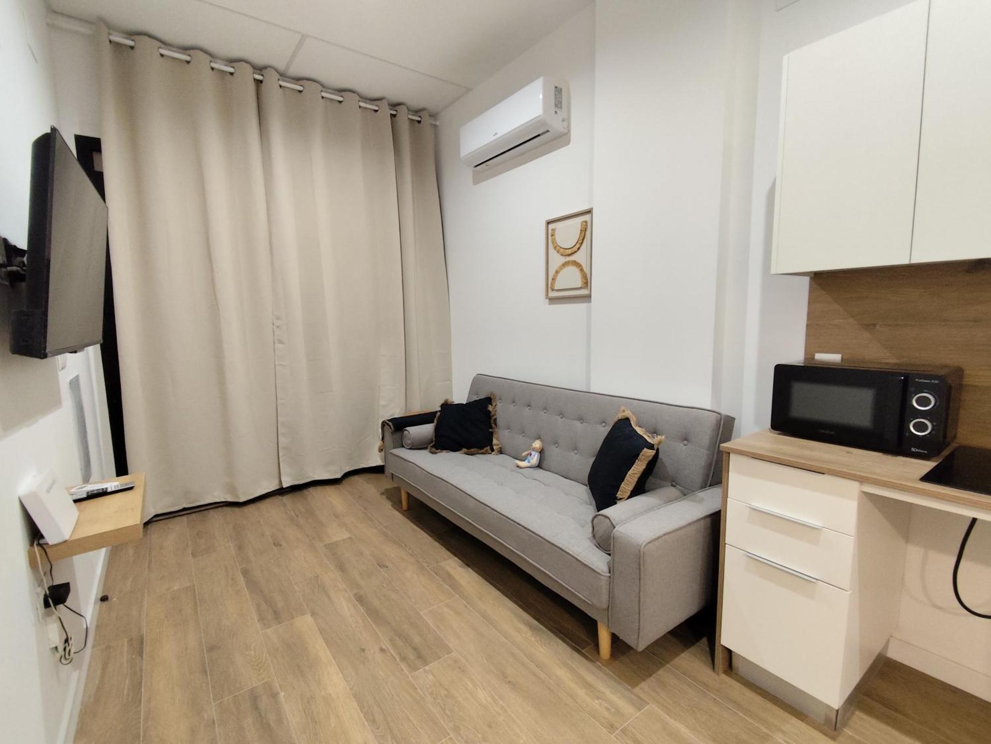 Travel Habitat Mediterranean Suites Valência Quarto foto